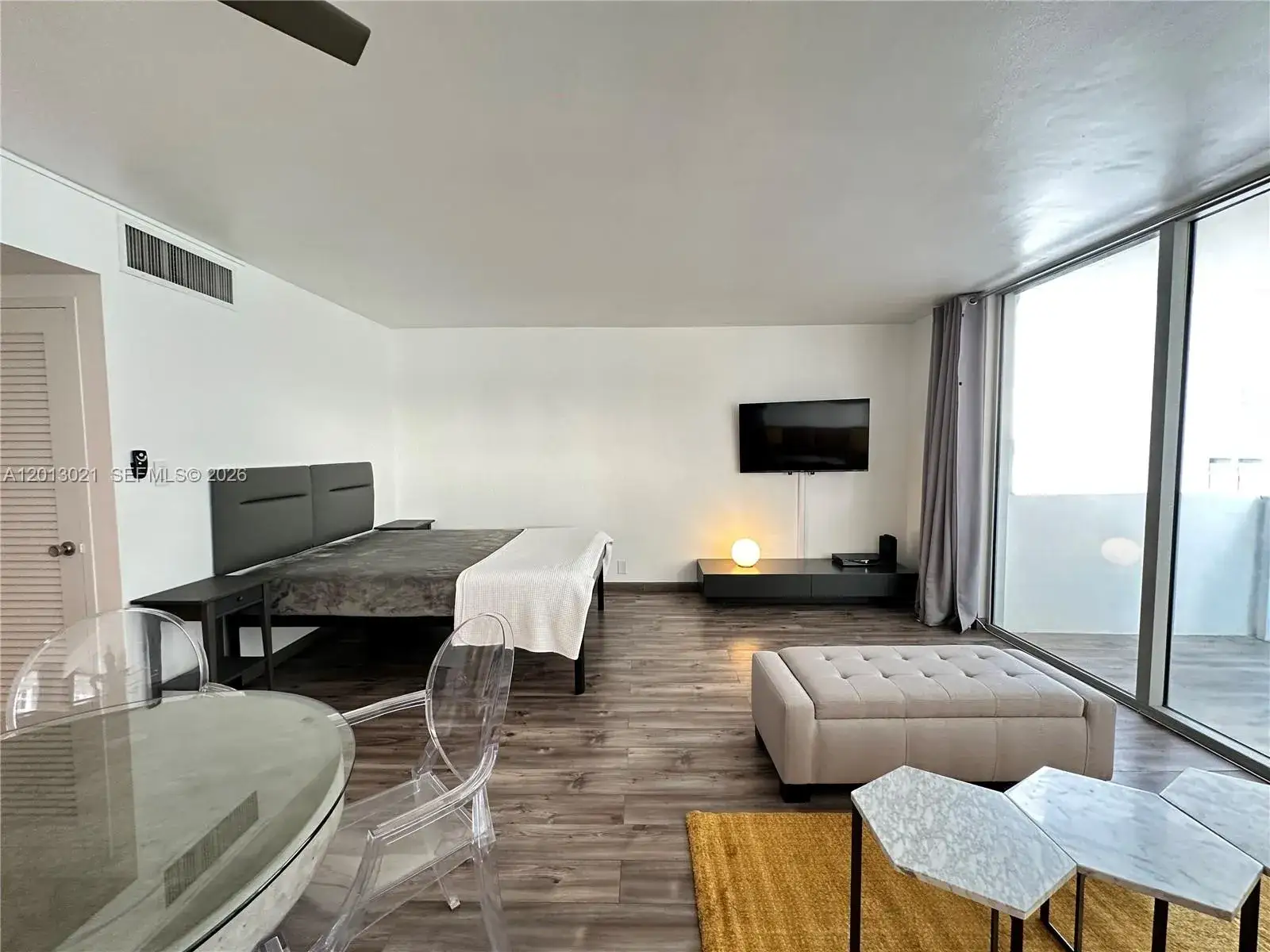 1 bath Residential Lease for rent at 1200 West Ave # 724, Miami Beach FL 33139