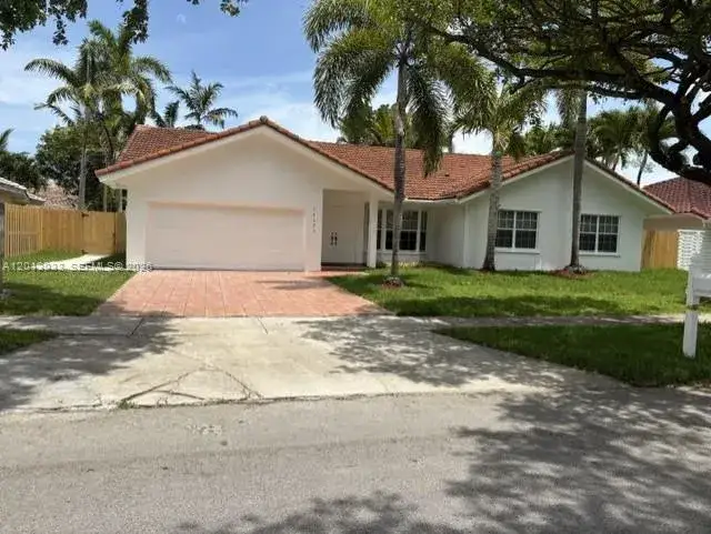 4 bedroom 2 bath Residential Lease for rent at 14161 SW 153rd Ave # 0, Miami FL 33196