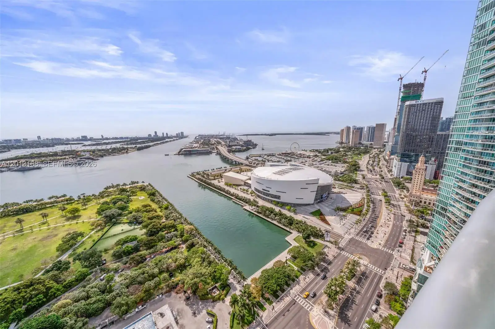 3 bedroom 4 bath Residential Lease for rent at 900 Biscayne Blvd # 4006, Miami FL 33132