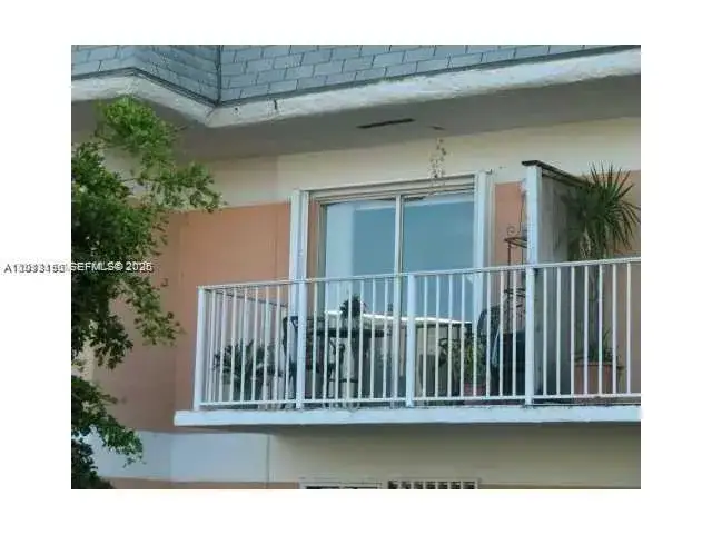 2 bedroom 2 bath Residential for sale at 260 NW 107th Ave # 207, Miami FL 33172