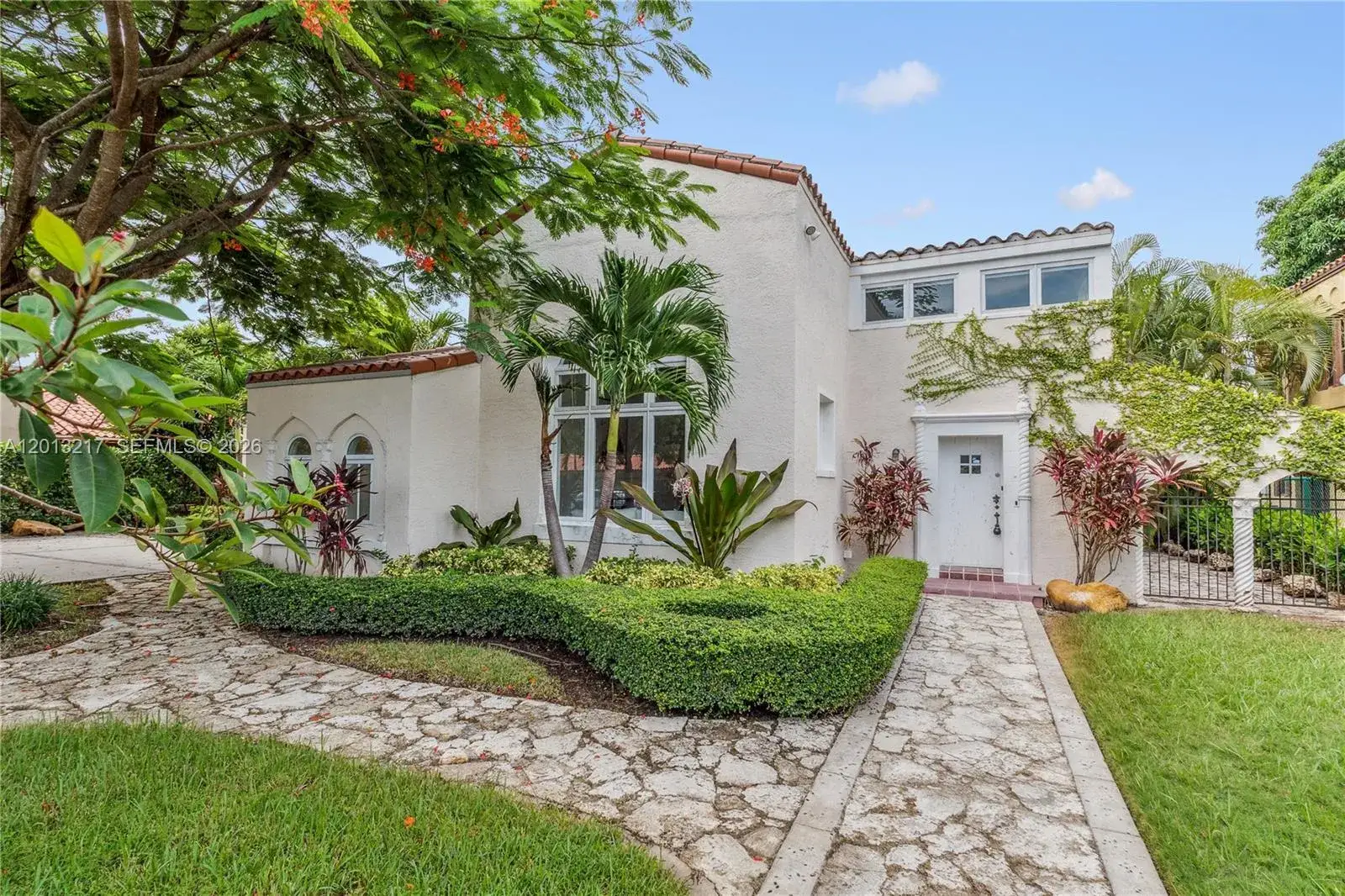 6 bedroom 4 bath Residential for sale at 319 Mendoza Ave, Miami FL 33134