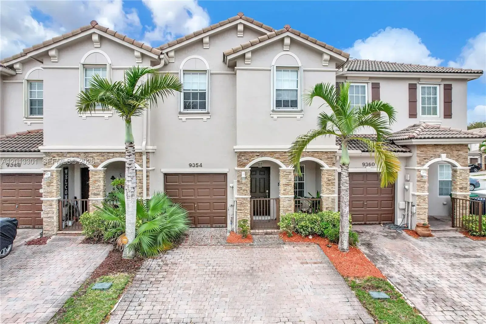 4 bedroom 2 bath Residential for sale at 9354 SW 220th St, Cutler Bay FL 33190