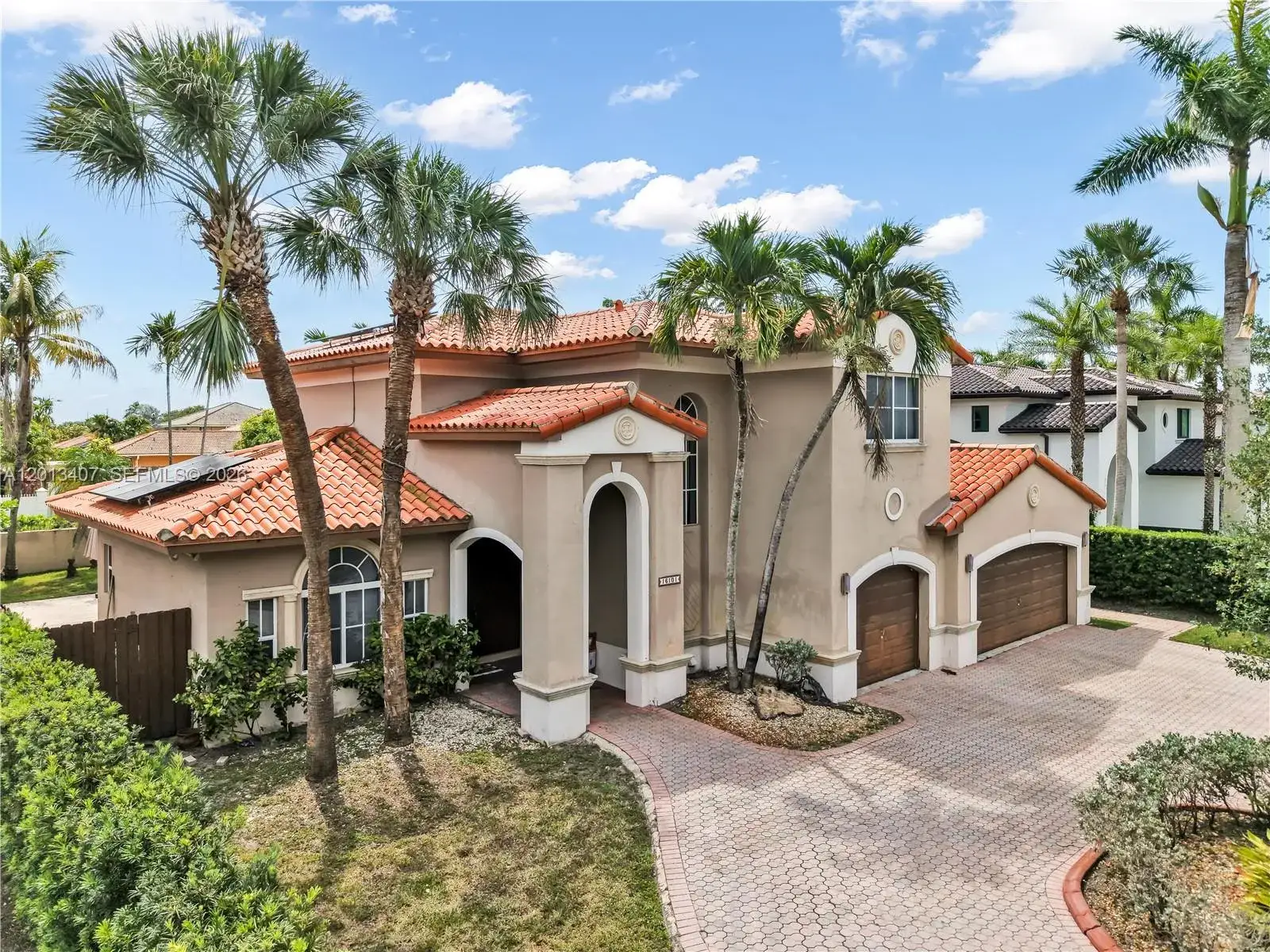 5 bedroom 4 bath Residential for sale at 16101 NW 79th Ct, Miami Lakes FL 33016