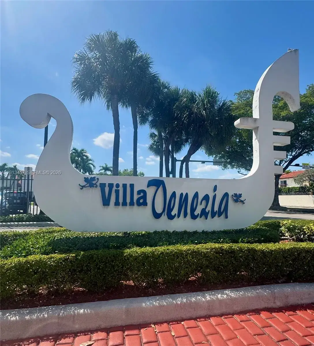 3 bedroom 2 bath Residential for sale at 1481 SW 124th Ct # C, Miami FL 33184