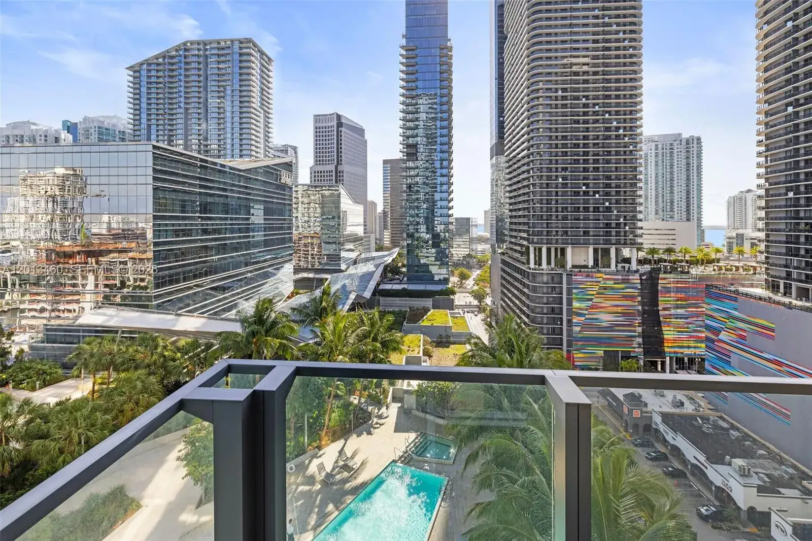 2 bedroom 2 bath Residential Lease for rent at 88 SW 7th St # 1201, Miami FL 33130