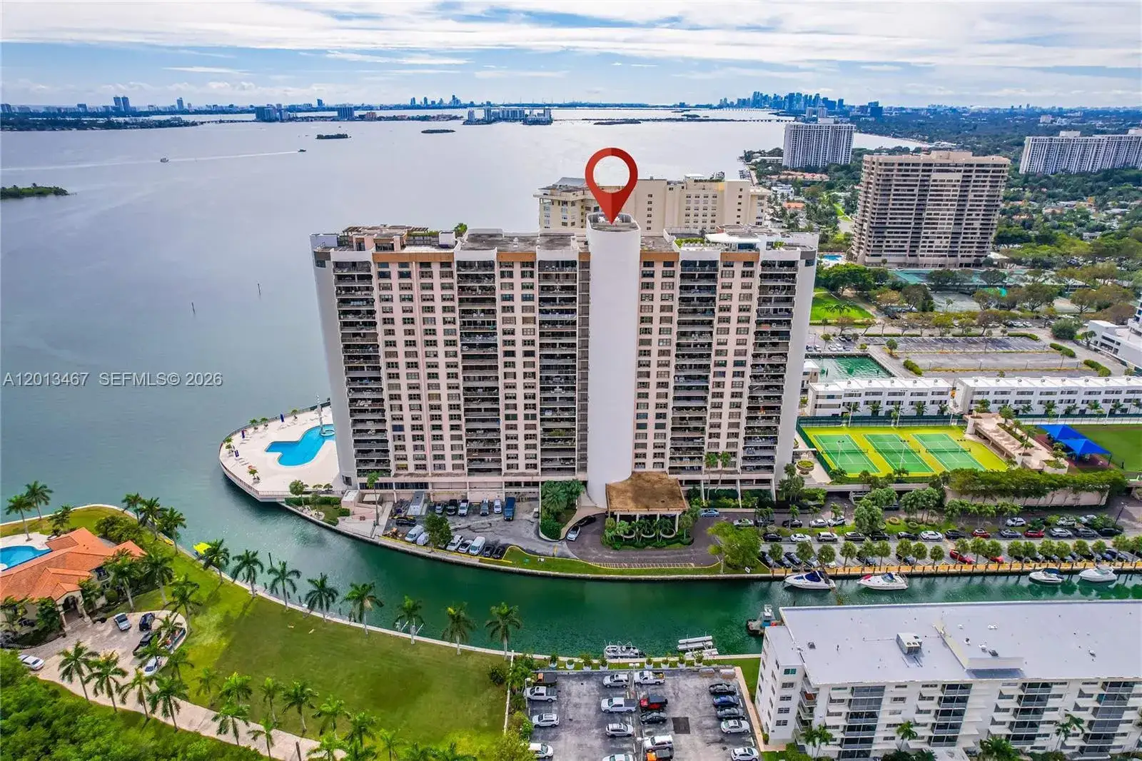 2 bedroom 3 bath Residential for sale at 1800 NE 114th St # 601, Miami FL 33181