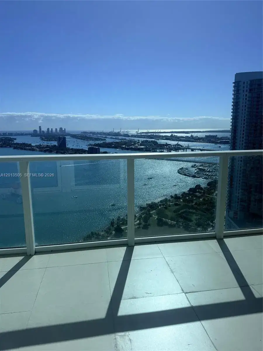 1 bedroom 2 bath Residential for sale at 2020 N Bayshore Dr # 3804, Miami FL 33137