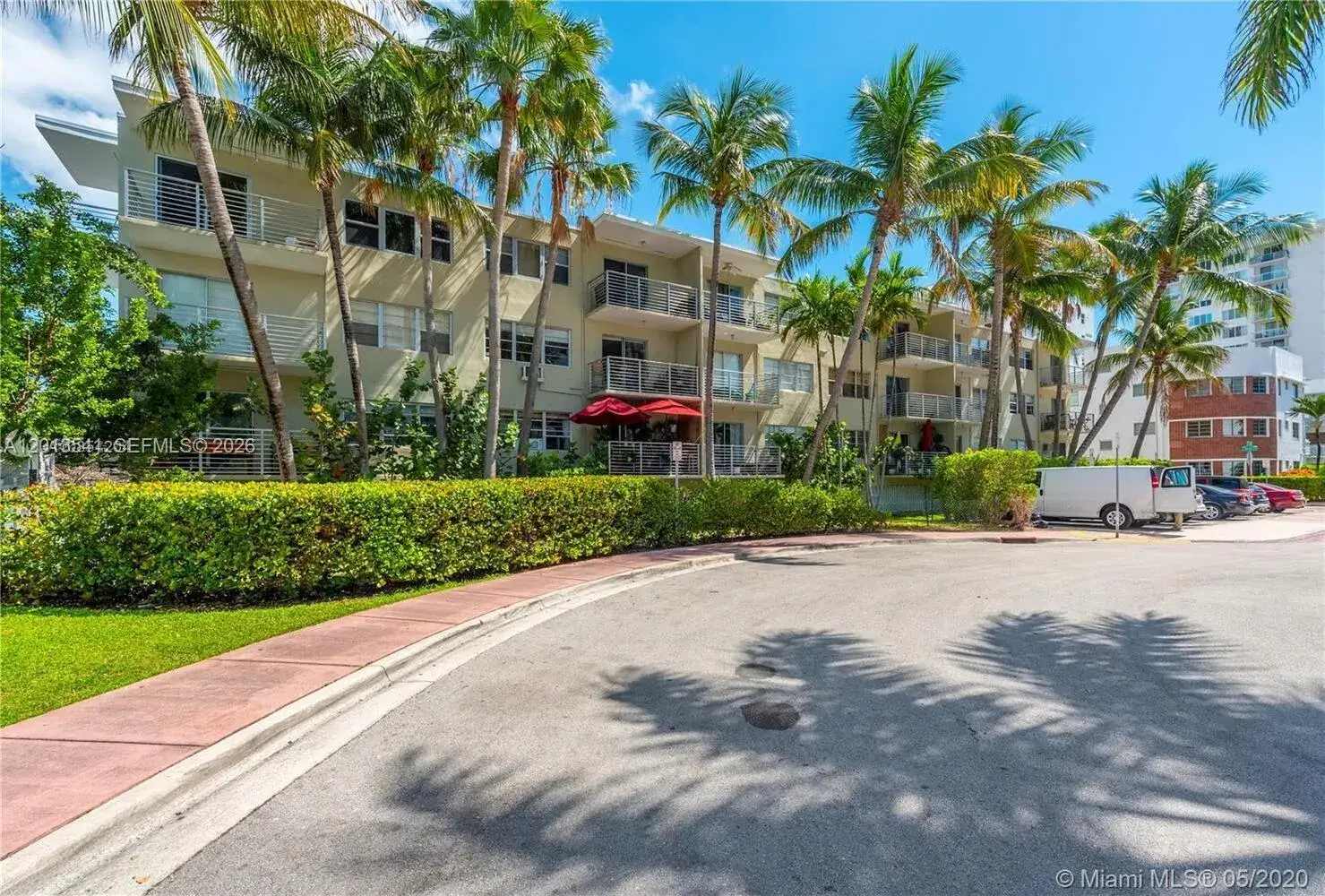 1 bath Residential Lease for rent at 1441 Lincoln Rd # 414, Miami Beach FL 33139