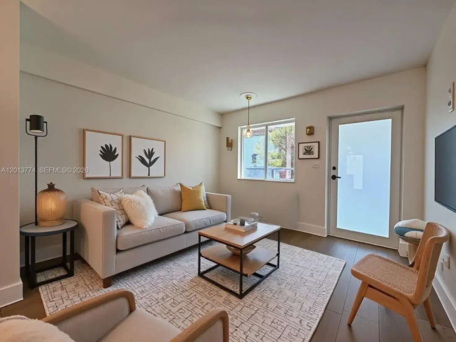2 bedroom 1 bath Residential Lease for rent at 1904 SW 17th Ave # 10, Miami FL 33145