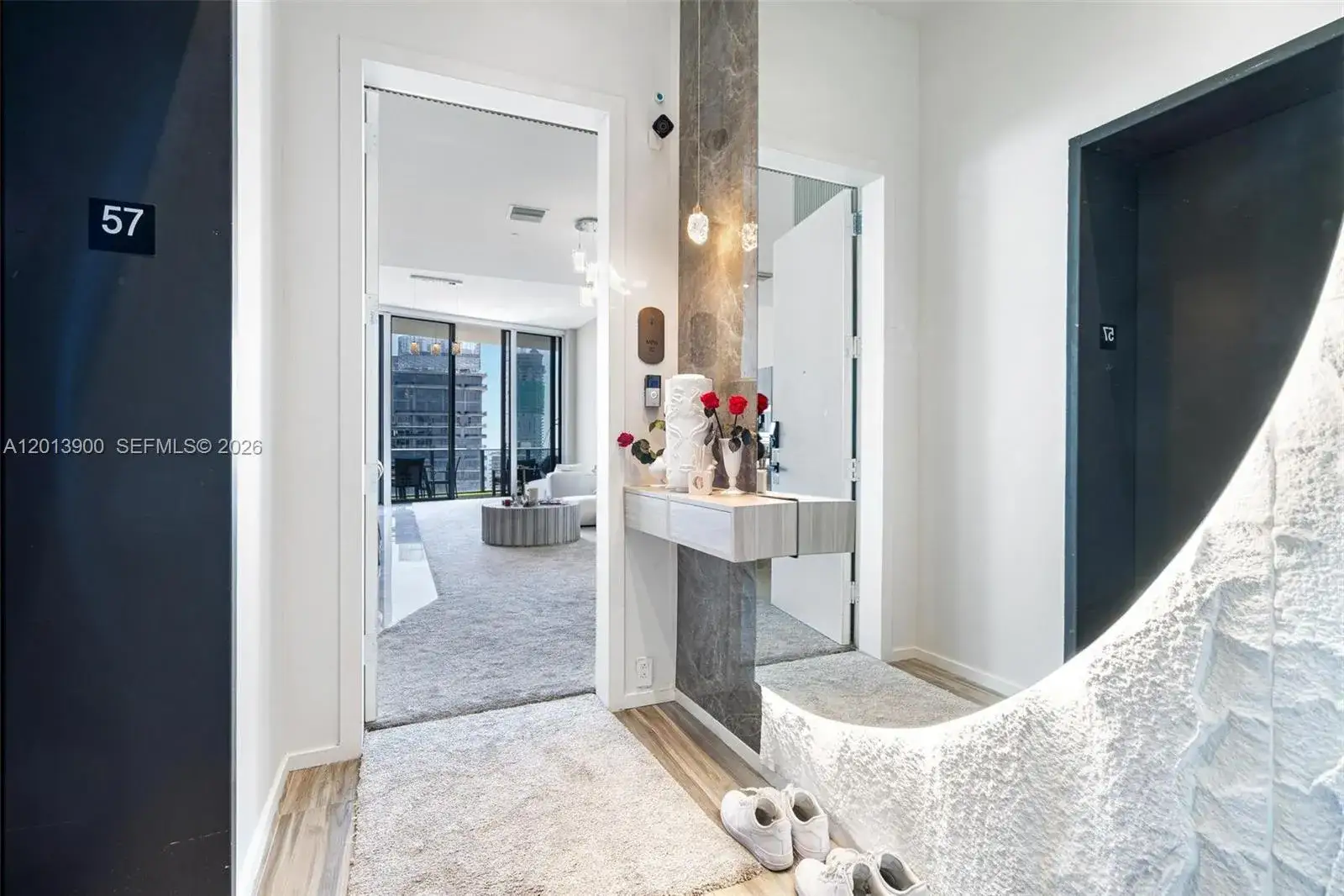 3 bedroom 3 bath Residential for sale at 801 S Miami Ave # 5702, Miami FL 33130