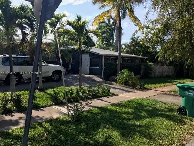 3 bedroom 2 bath Residential Lease for rent at 11400 NE 4 Ave # 2, Miami FL 33161
