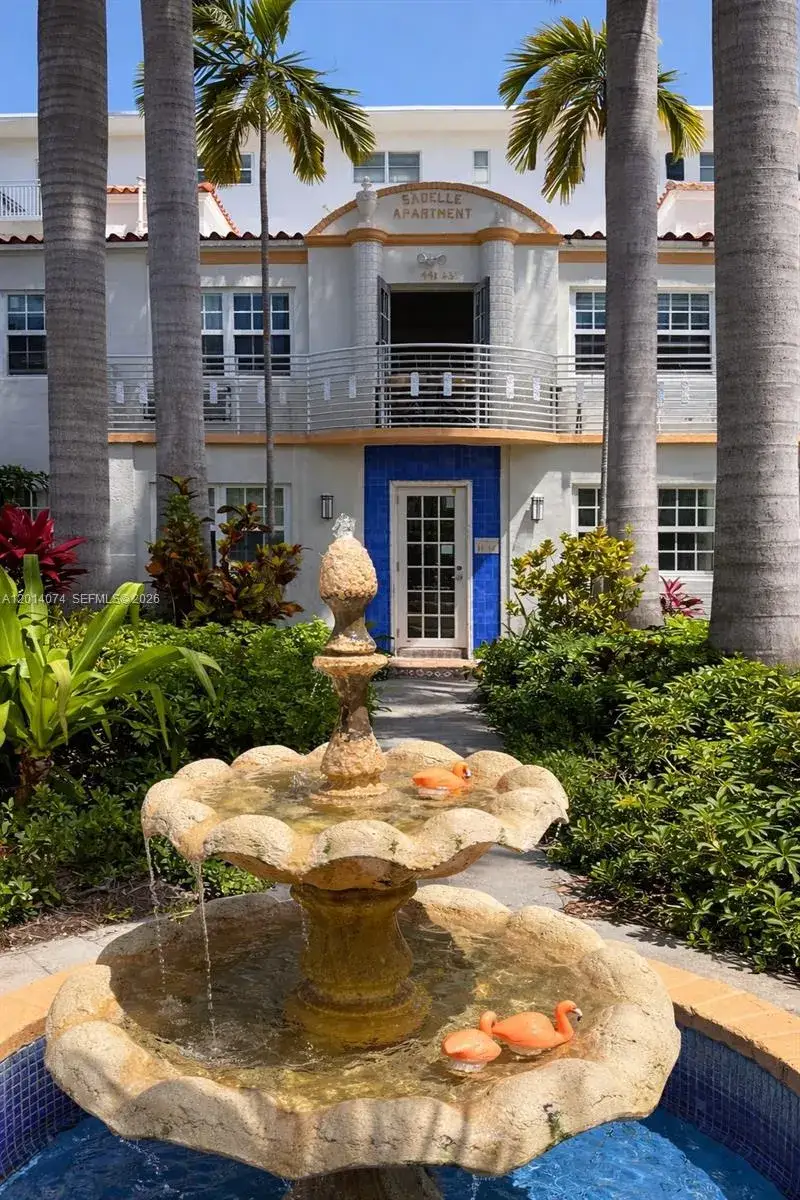 1 bedroom 1 bath Residential for sale at 439 15th St # 11, Miami Beach FL 33139