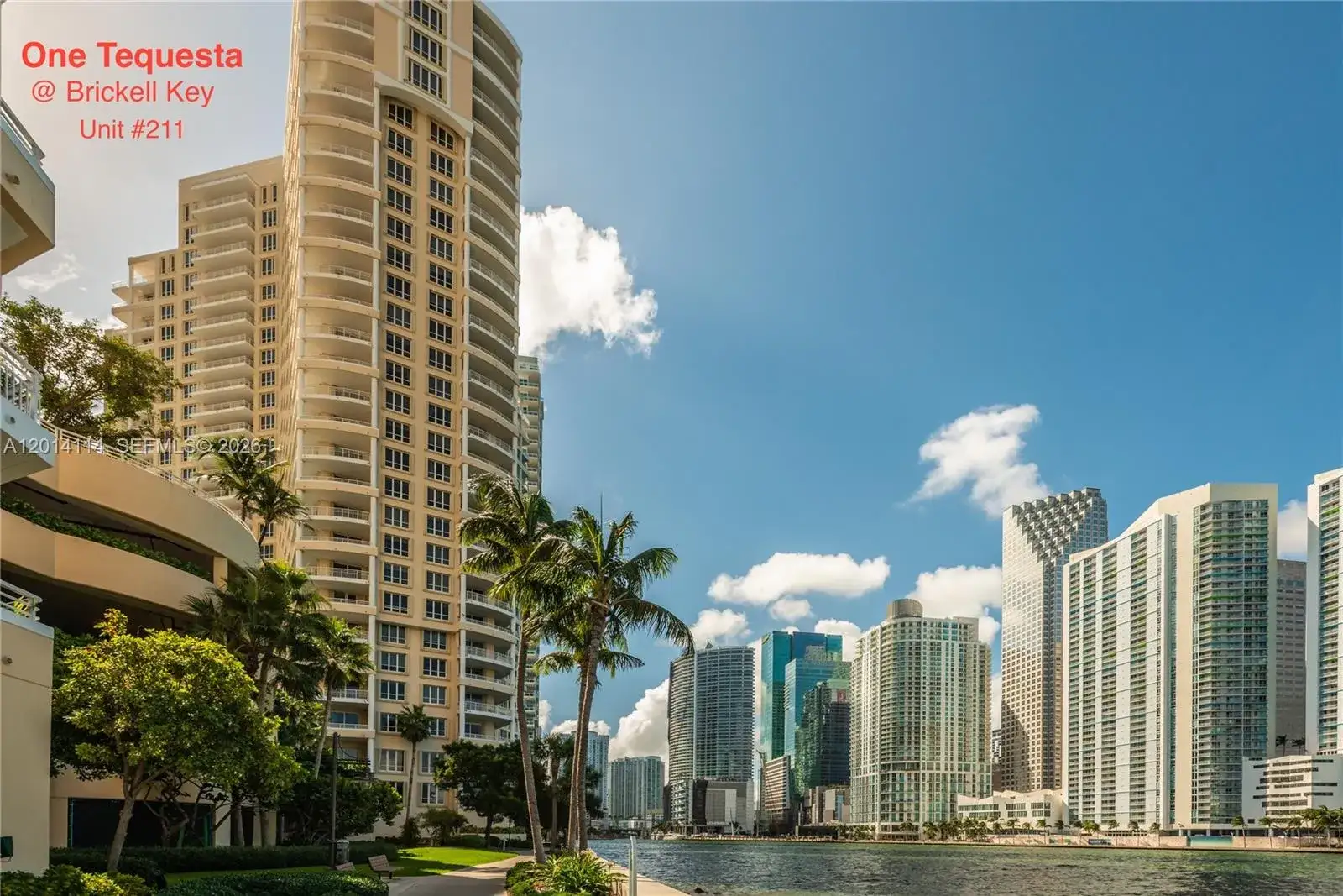 2 bedroom 2 bath Residential Lease for rent at 888 Brickell Key Dr # 211, Miami FL 33131