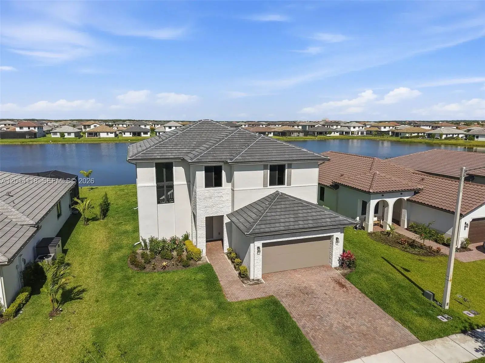 3 bedroom 2 bath Residential for sale at 5023 OFANTO, Ave Maria FL 34142