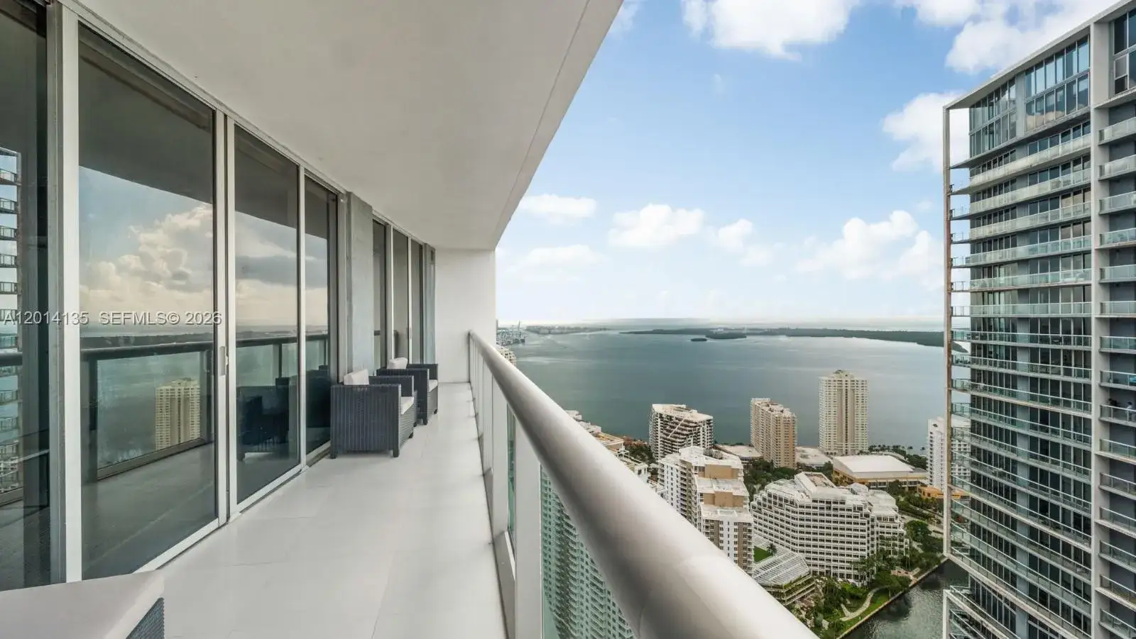 2 bedroom 2 bath Residential for sale at 475 Brickell Ave # 5109, Miami FL 33131