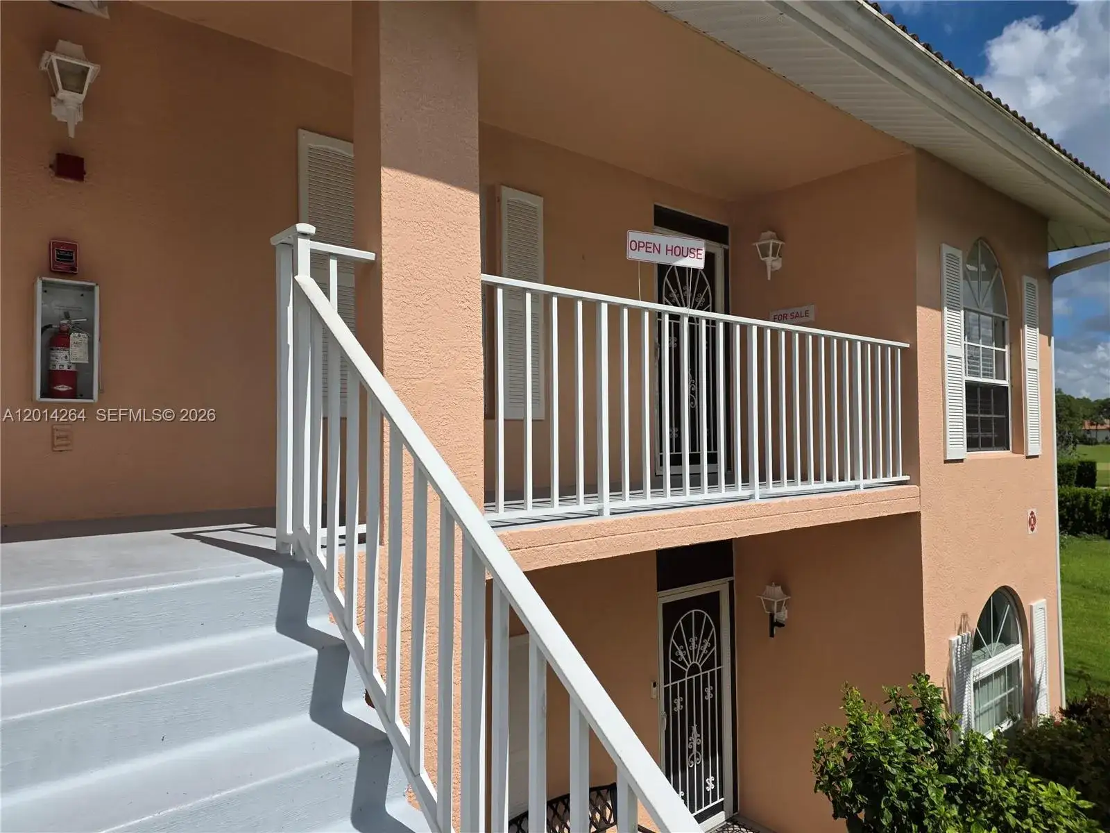 575 Augusta Boulevard # 8, Naples FL 34113
