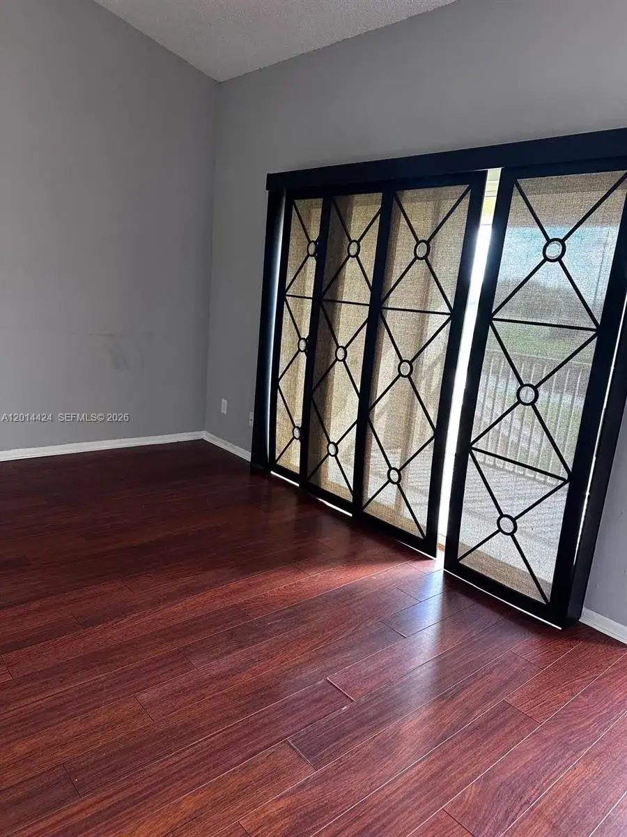 2 bedroom 2 bath Residential Lease for rent at 979 Coral Club Dr # 979, Coral Springs FL 33071