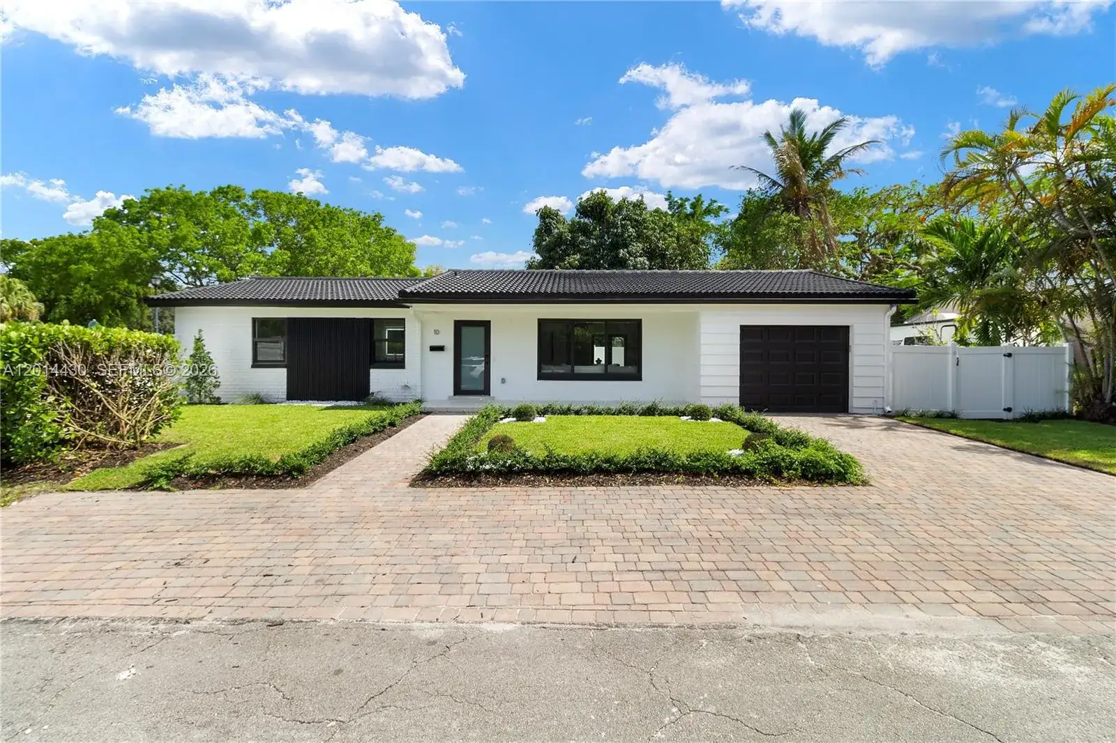 3 bedroom 2 bath Residential for sale at 10 NW 100th St, Miami Shores FL 33150