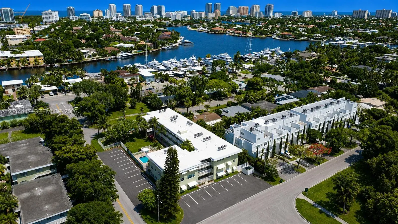 2 bedroom 2 bath Residential for sale at 1900 NE 8th Ct # 105, Fort Lauderdale FL 33304