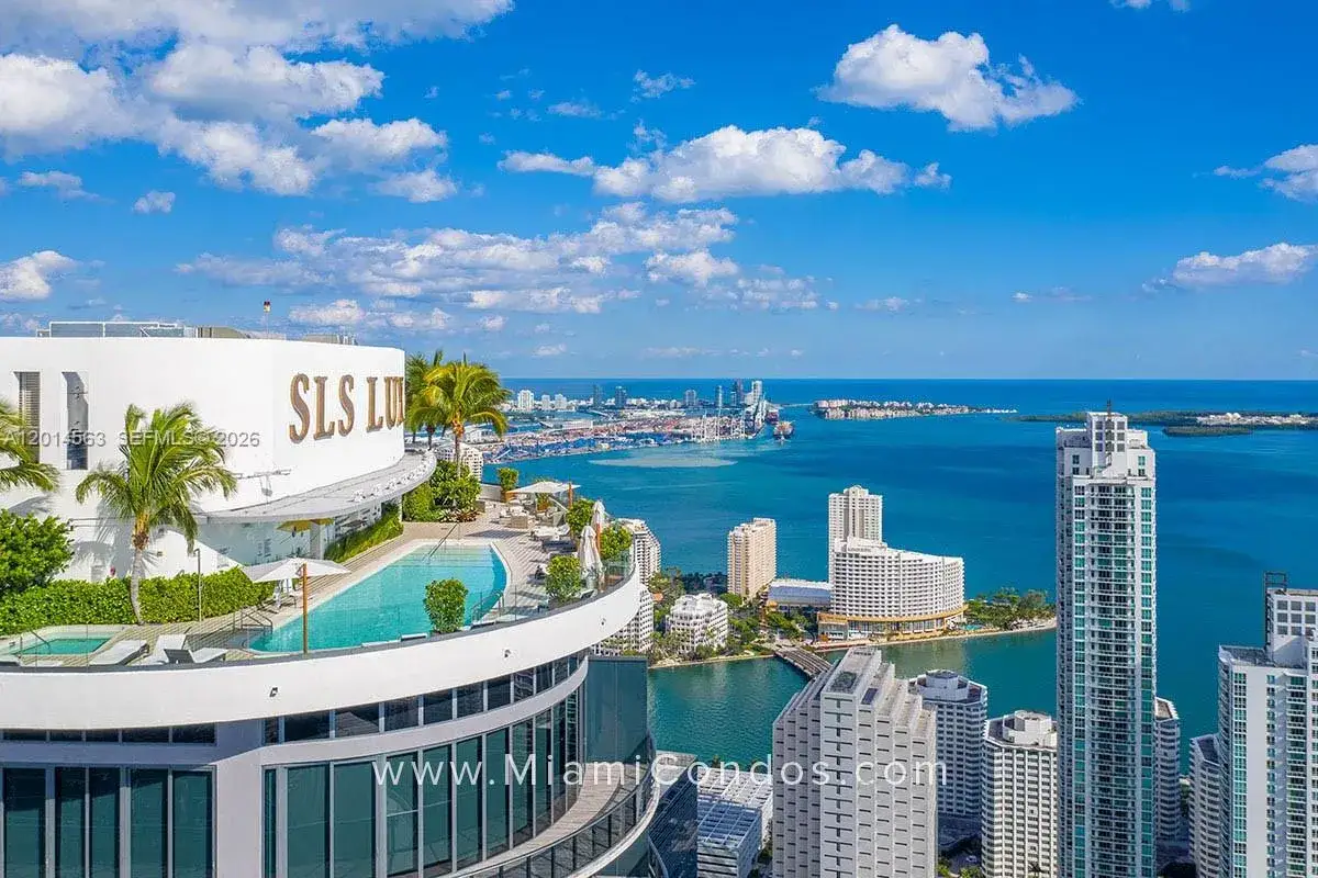 1 bedroom 2 bath Residential Lease for rent at 801 S Miami Ave # 2908, Miami FL 33130
