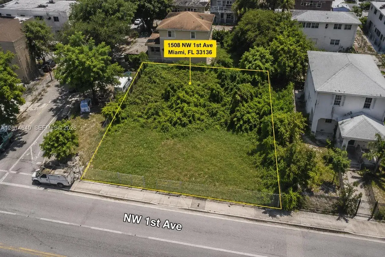 Commercial Sale for sale at 1508 NW 1st Ave, Miami FL 33136