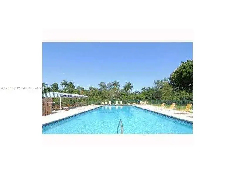 2 bedroom 2 bath Residential Lease for rent at 115 Royal Park Dr # 4B, Oakland Park FL 33309