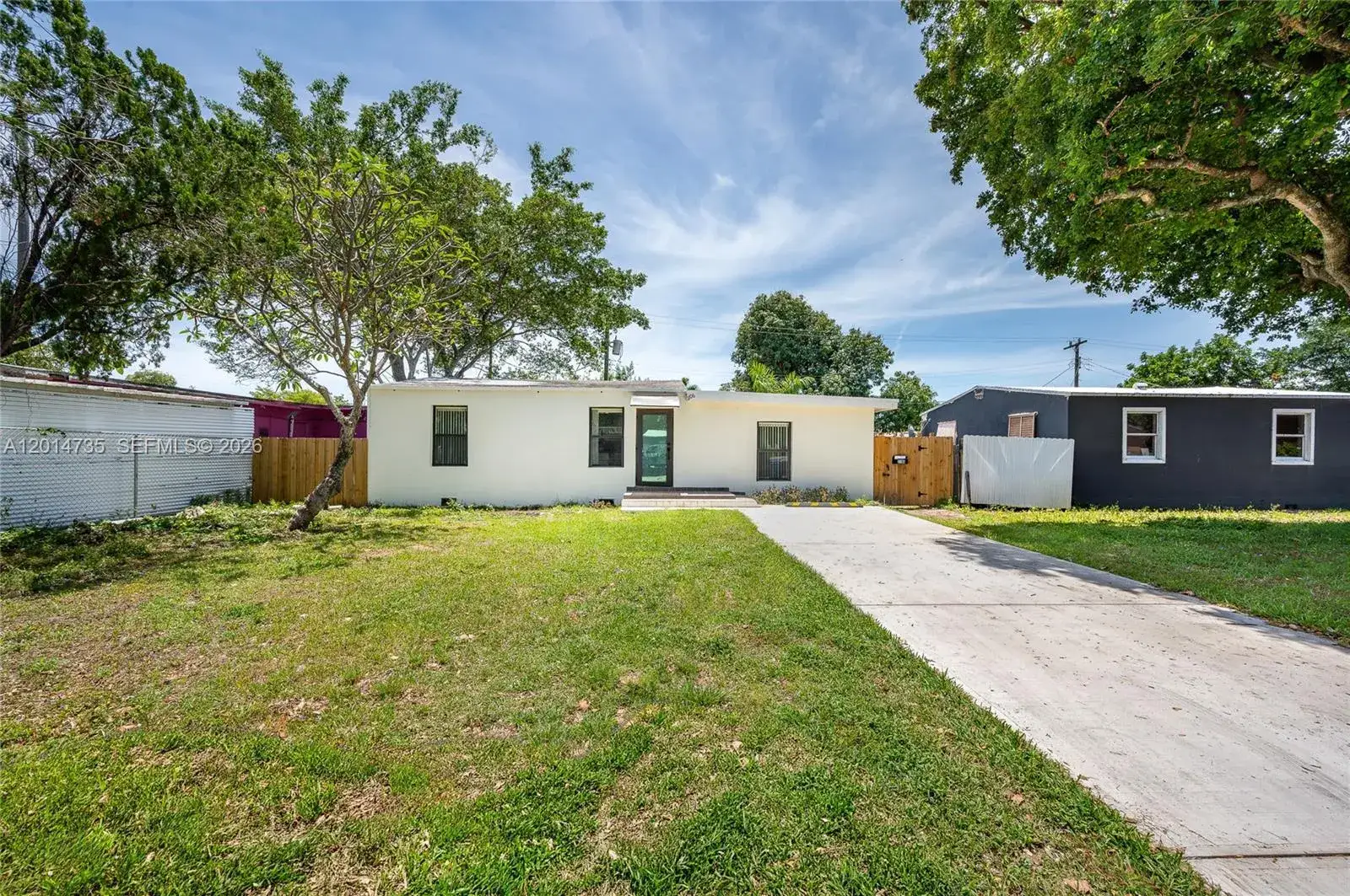 3 bedroom 2 bath Residential for sale at 2106 Plunkett Ct, Hollywood FL 33020