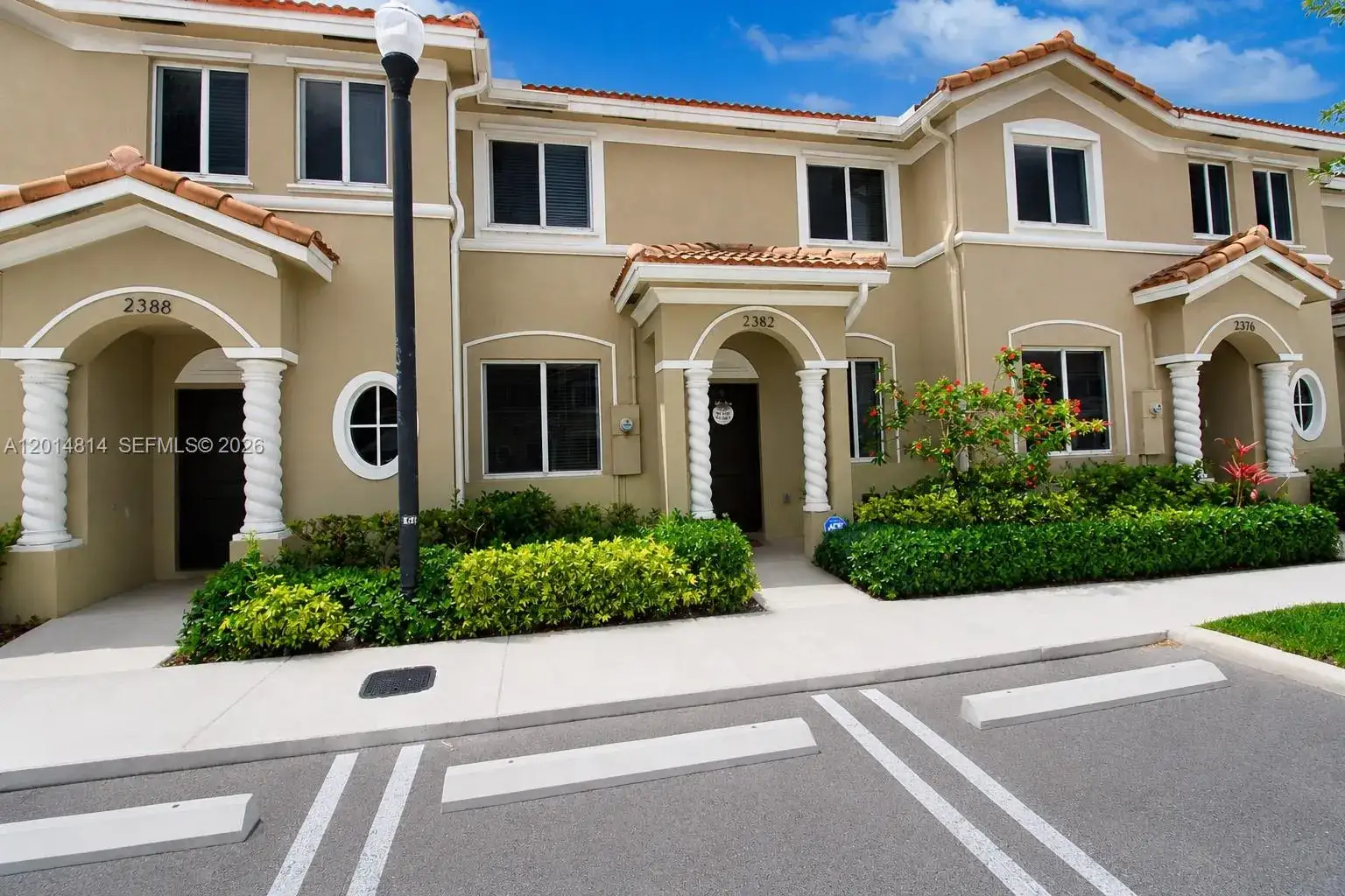 3 bedroom 2 bath Residential for sale at 2382 SE 10th St, Homestead FL 33035