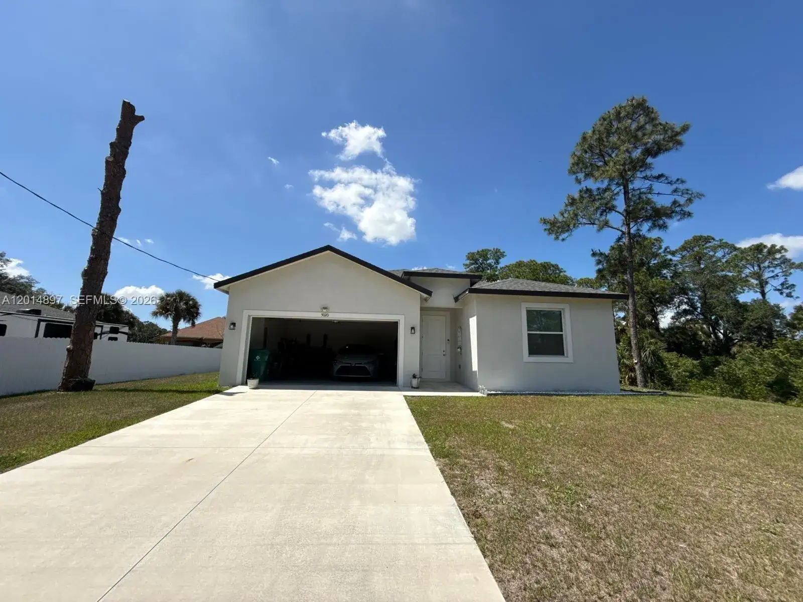 3 bedroom 2 bath Residential for sale at 5020 Myrtlewood RD, La Belle FL 33935