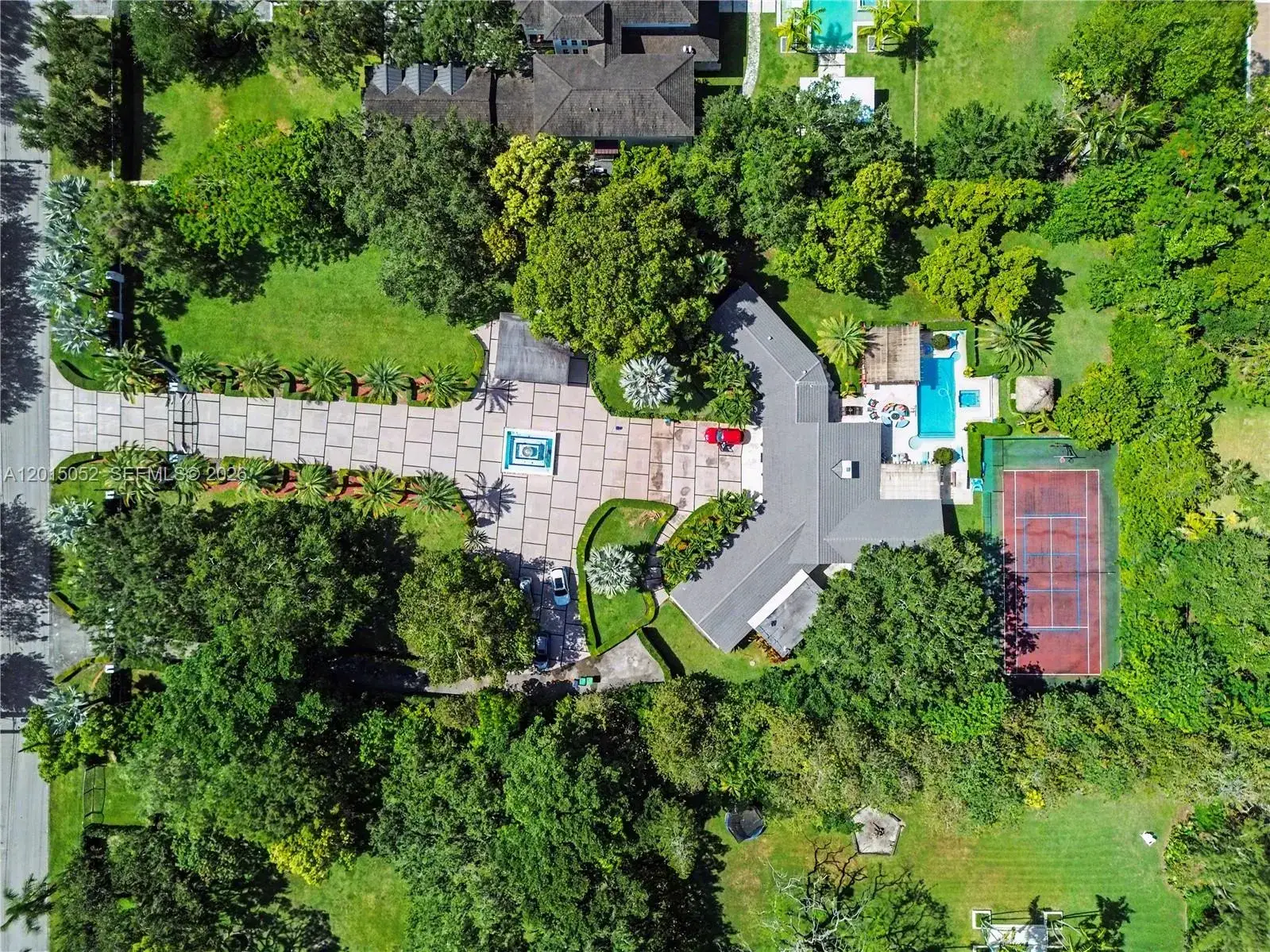 5 bedroom 4 bath Residential for sale at 5250 SW 62nd Ave, Miami FL 33155
