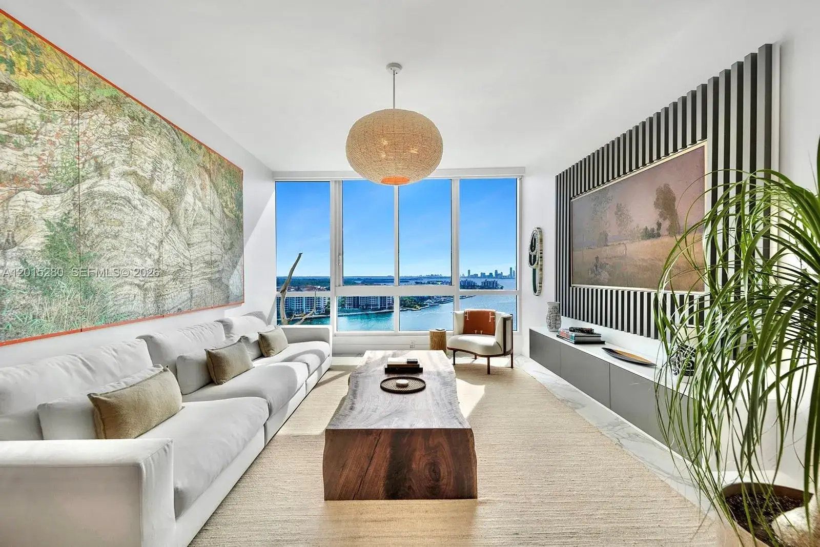 1 bedroom 1 bath Residential for sale at 100 S Pointe Dr # 2003, Miami Beach FL 33139