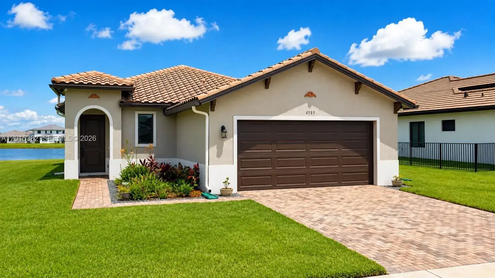 3 bedroom 2 bath Residential for sale at 4989 OFANTO LN, Ave Maria FL 34142