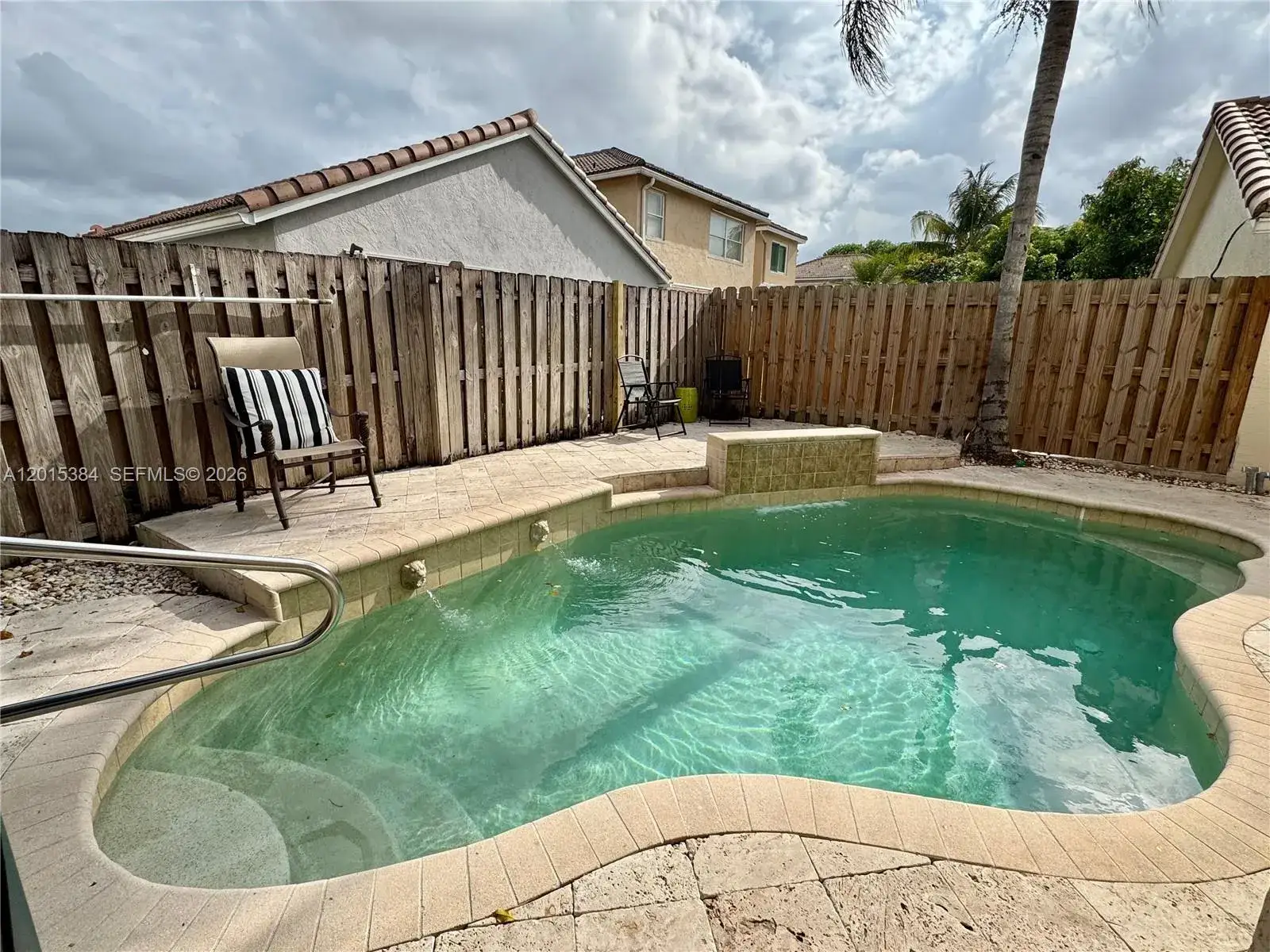 4 bedroom 2 bath Residential for sale at 6864 Sugarloaf Key St, Lake Worth FL 33467