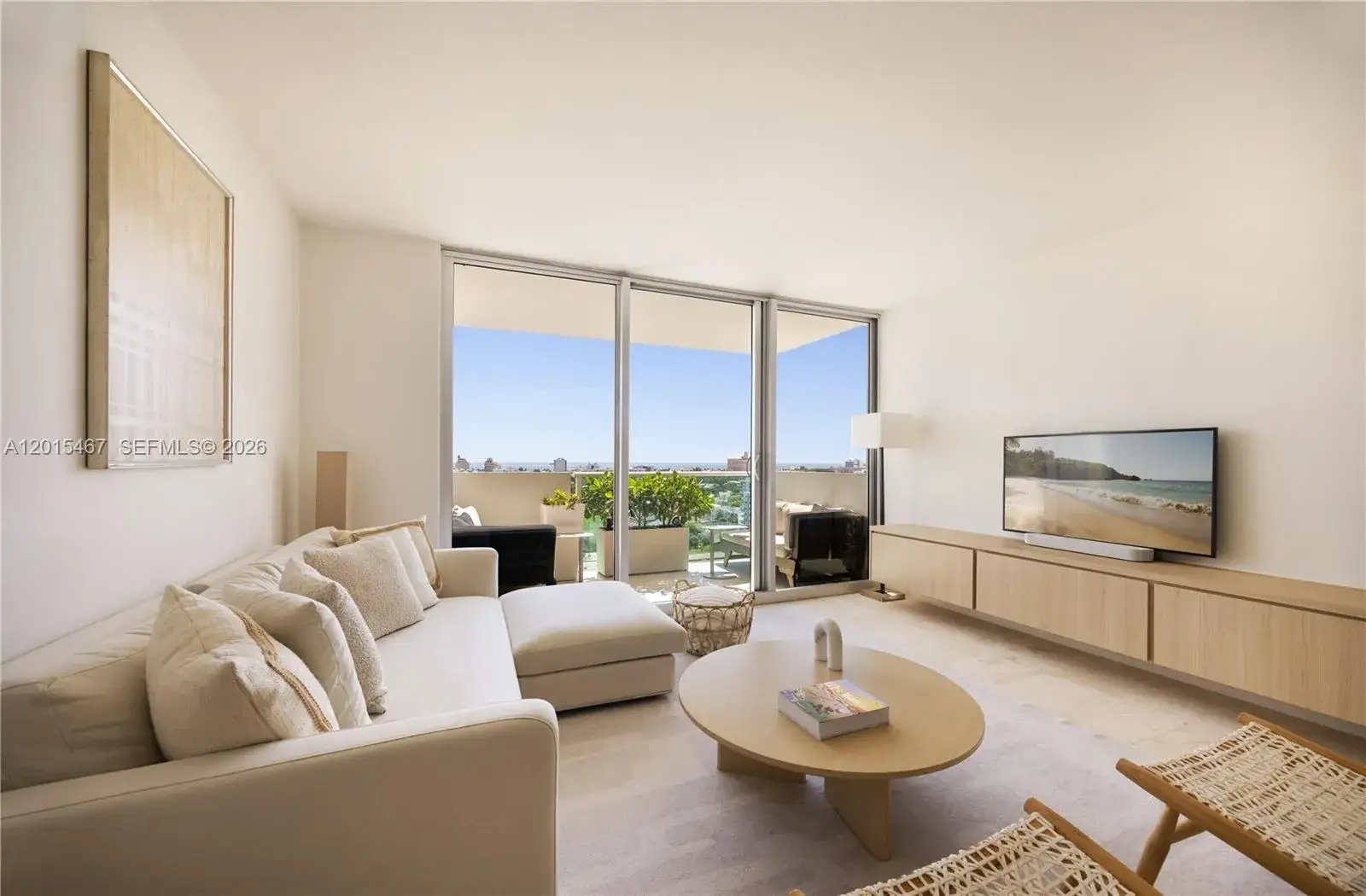 1 bedroom 1 bath Residential Lease for rent at 1200 West Ave # 1410, Miami Beach FL 33139