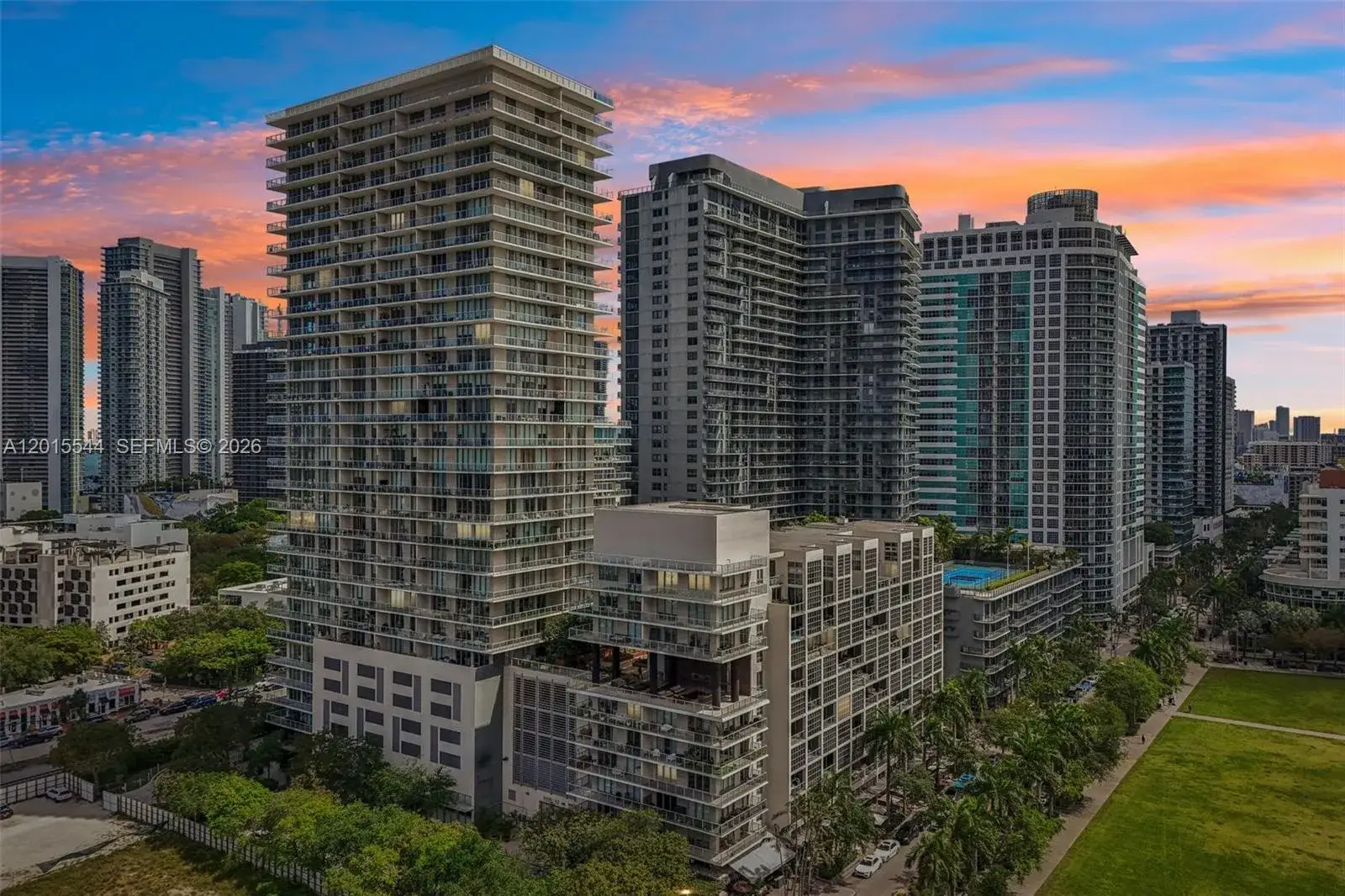 1 bedroom 1 bath Residential for sale at 3470 E Coast Ave # H2503, Miami FL 33137