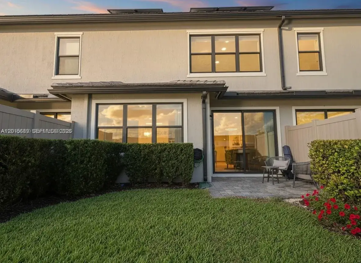 3 bedroom 2 bath Residential for sale at 2162 Appleton Cir N, Oakland Park FL 33309