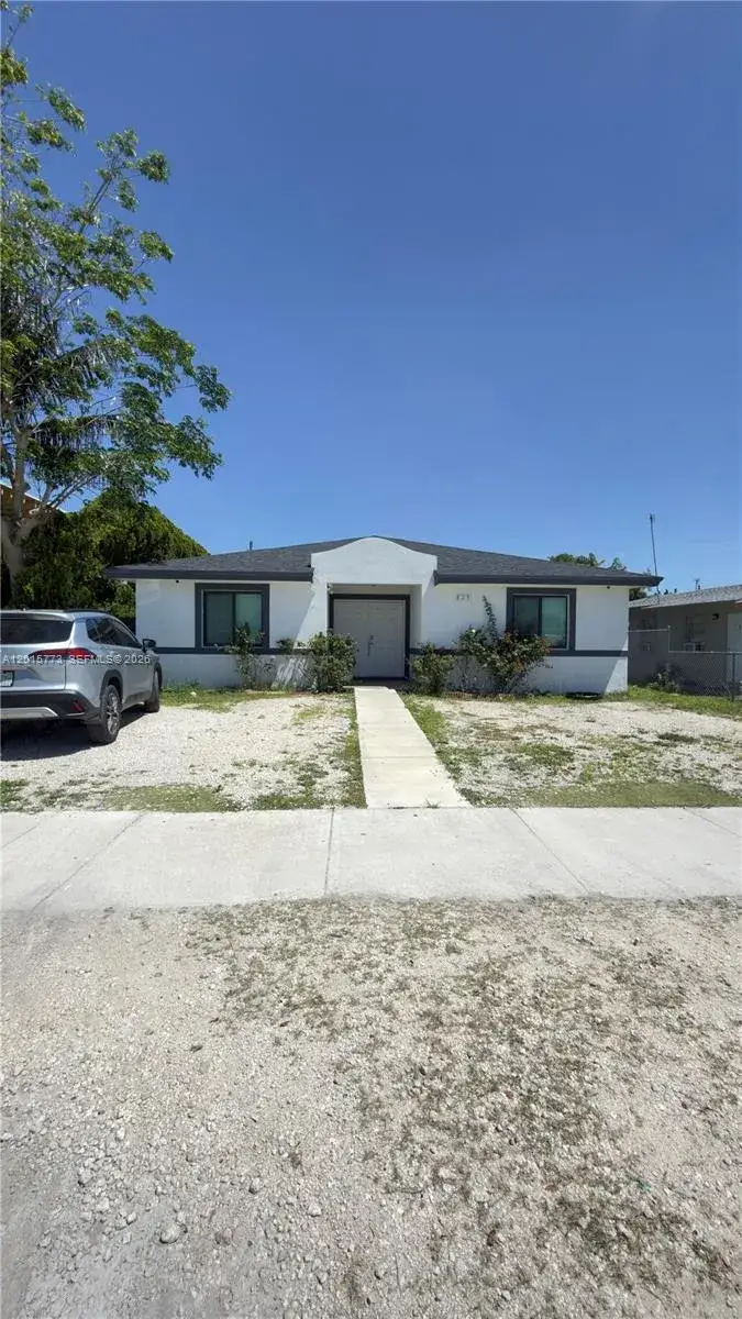 4 bedroom 2 bath Residential for sale at 829 SW 5th St, Homestead FL 33030