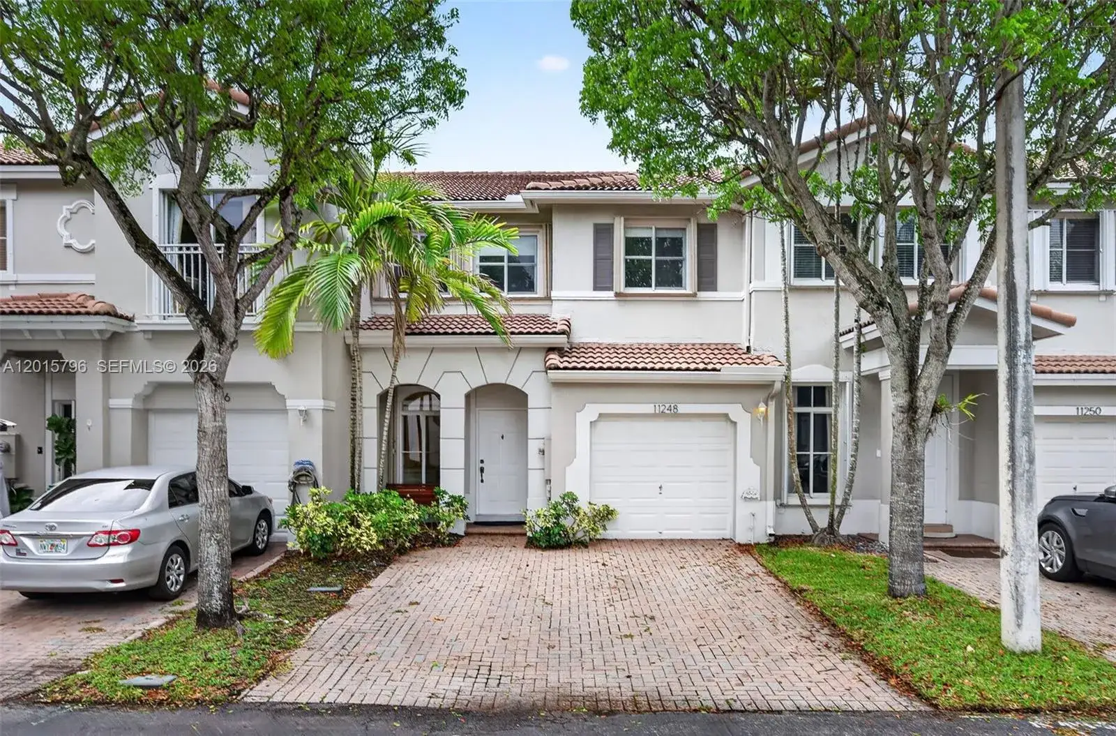 3 bedroom 2 bath Residential Lease for rent at 11248 NW 56th St, Doral FL 33178