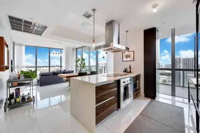 2 bedroom 2 bath Residential for sale at 1100 Biscayne Blvd # 3205, Miami FL 33132