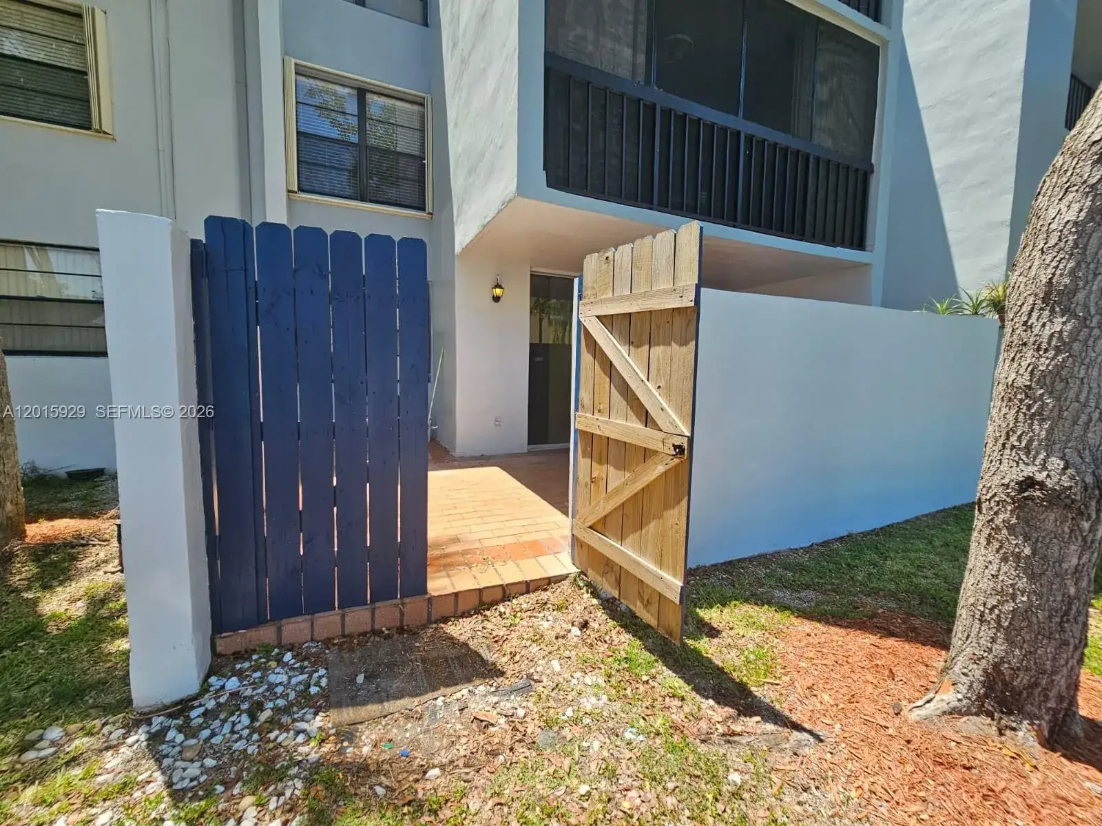 2 bedroom 2 bath Residential Lease for rent at 10825 SW 112th Ave # 103, Miami FL 33176