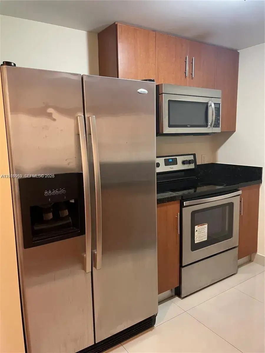 1 bedroom 1 bath Residential for sale at 601 NE 23rd St # 707, Miami FL 33137