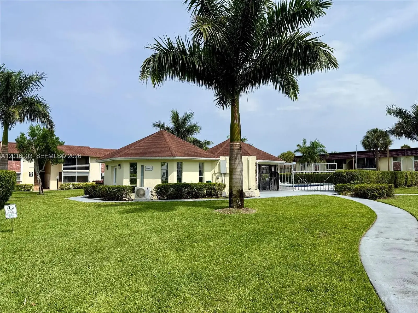 2 bedroom 2 bath Residential for sale at 22805 SW 66th Ave # 208, Boca Raton FL 33428