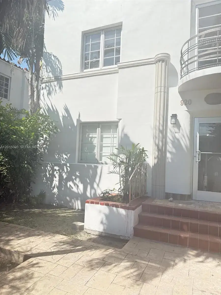 1 bath Residential for sale at 920 Euclid Ave # 3, Miami Beach FL 33139