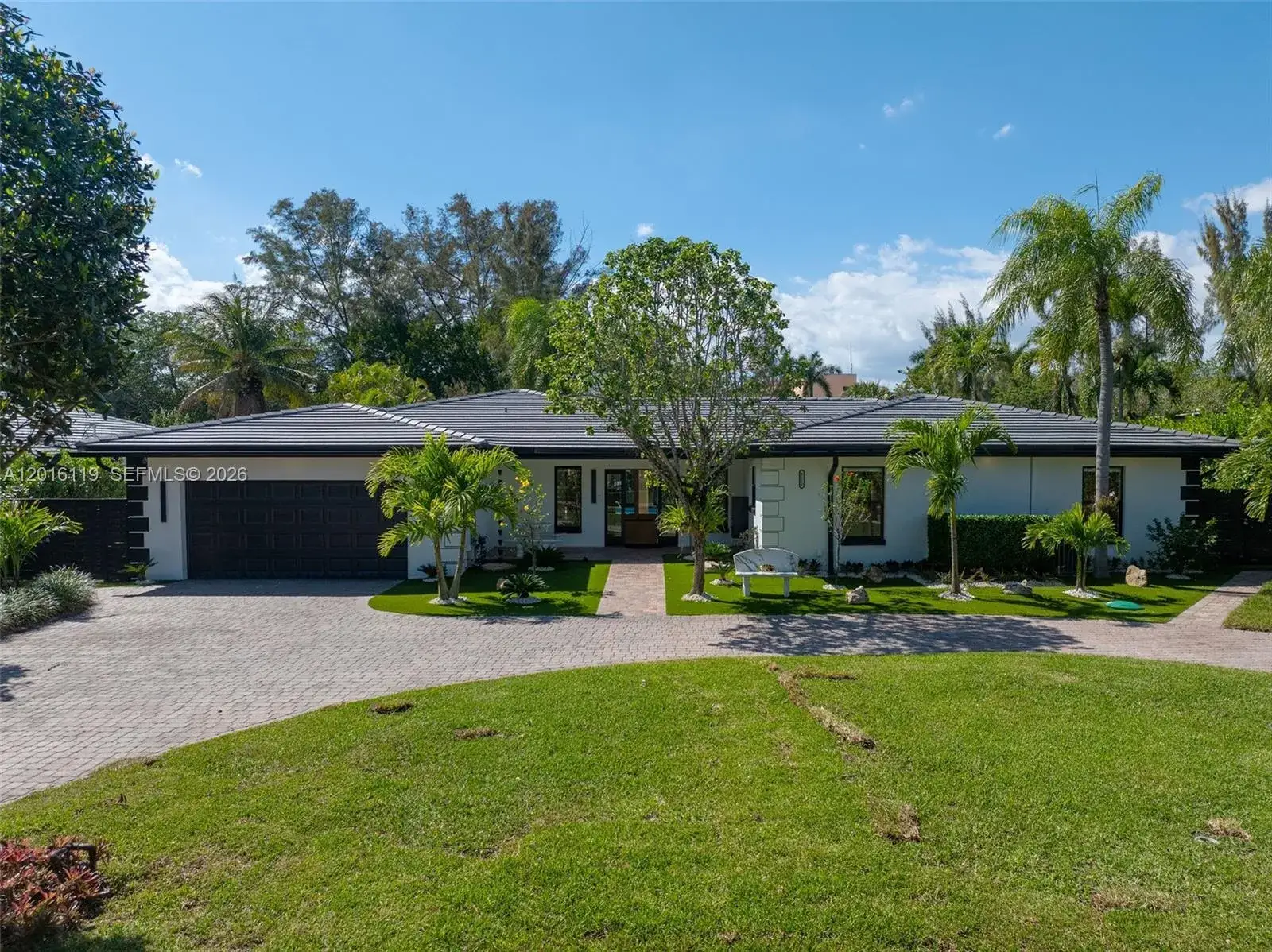 4 bedroom 3 bath Residential for sale at 5120 Carillo St, Coral Gables FL 33146