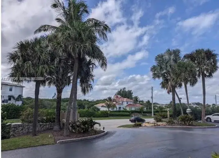 2 bedroom 2 bath Residential for sale at 1357 NE Ocean Blvd # 311, Stuart FL 34996