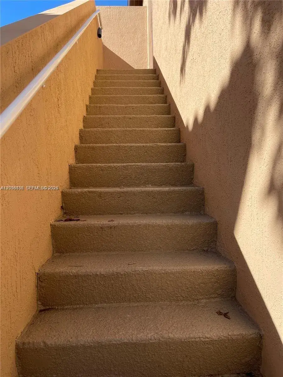 1 bath Residential Lease for rent at 9351 SW 171st Ave, Miami FL 33196