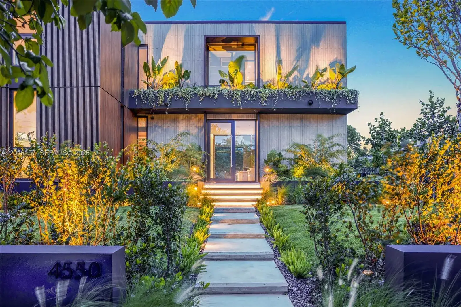 5 bedroom 5 bath Residential for sale at 4550 N Jefferson Ave, Miami Beach FL 33140
