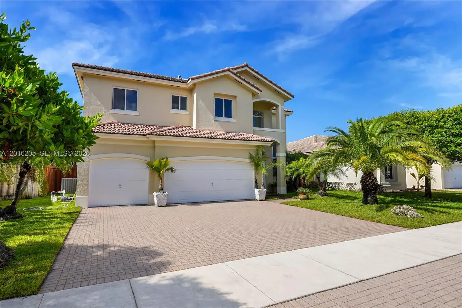5 bedroom 3 bath Residential for sale at 1924 SE 21st Ct, Homestead FL 33035