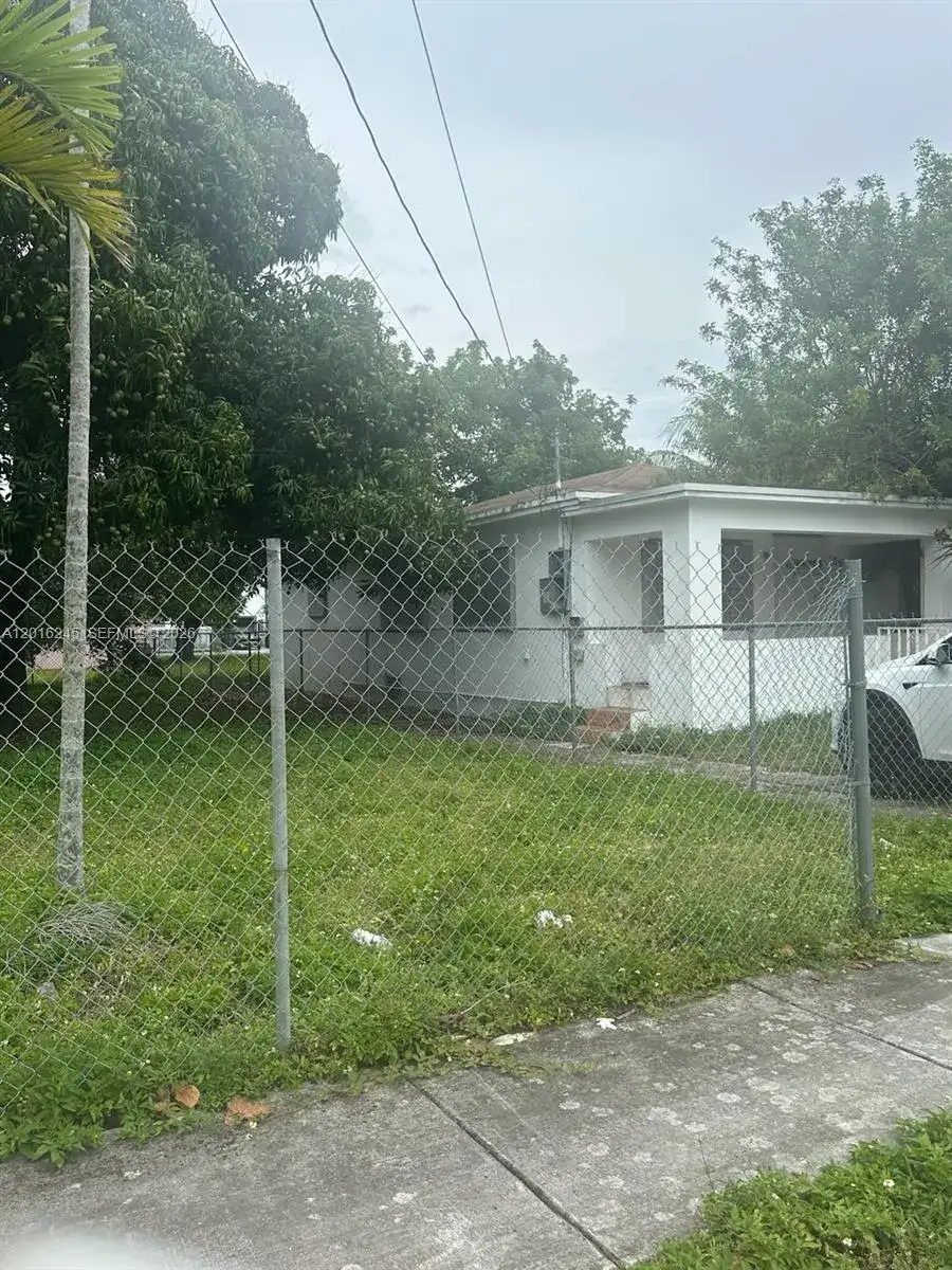 3 bedroom 2 bath Residential for sale at 1891 NW 62nd Ter, Miami FL 33147