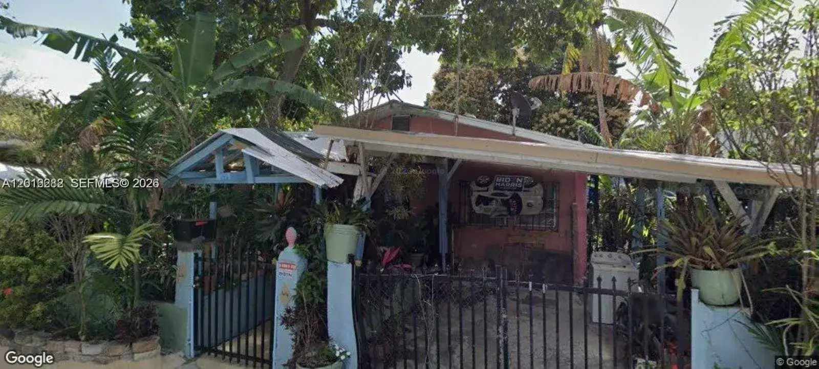 2 bedroom 1 bath Residential Lease for rent at 44 NE 60th St # B, Miami FL 33137